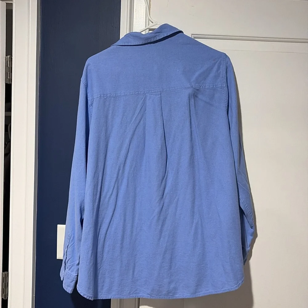 Universal Thread Button Down Size XXL - Picture 2 of 5